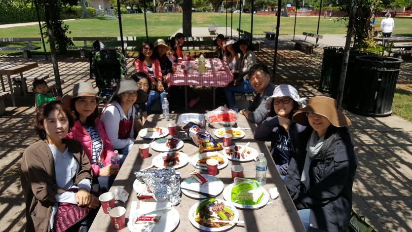 picnic 2.jpg